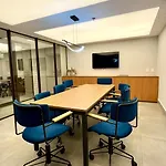 Studio Moderno E Equipado, A Poucos Passos Da Beira Mar