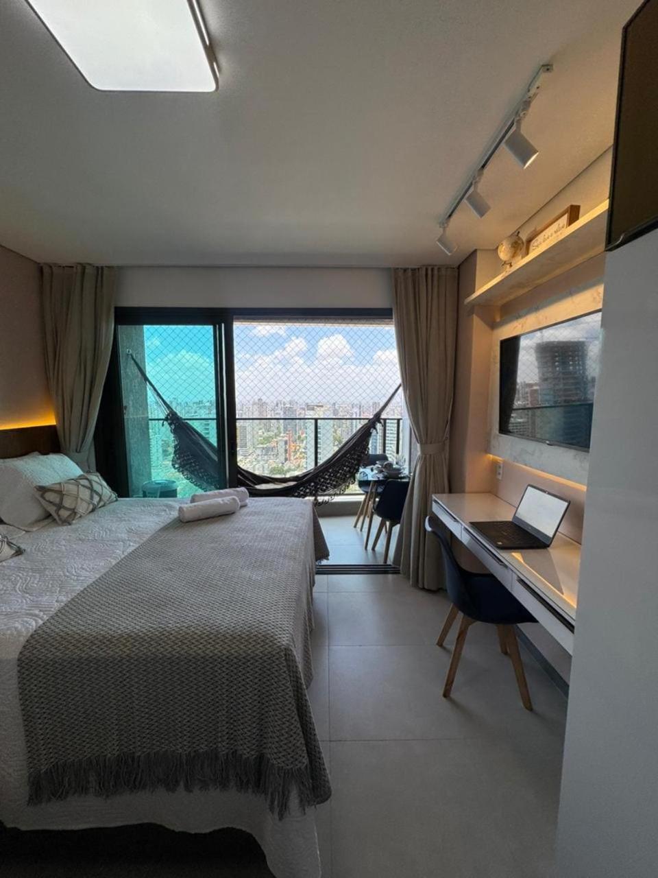 Apartamento Moderno E Equipado, A Poucos Passos Da Beira Mar